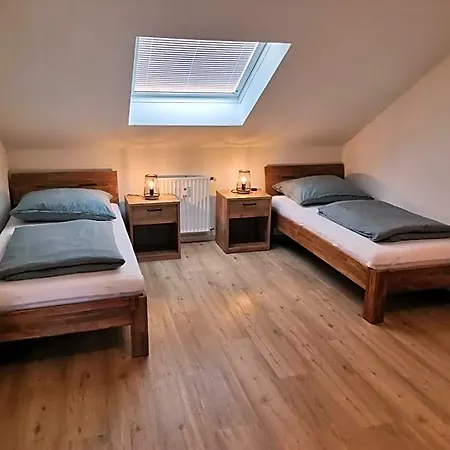 Waldmohrer Hof Hotel *